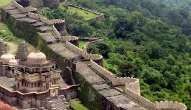 Kumbhalgarh - Gran Muralla de la India.jpg