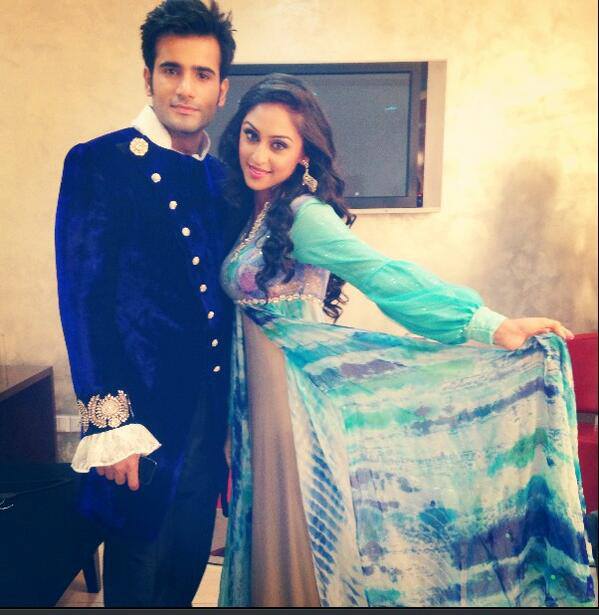 Karan Tacker & Krystle Dsouza Couple HD Wallpapers Free Download