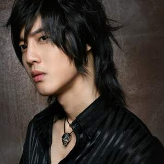 Foto dan Profil Kim Hyun Joong