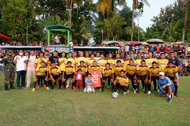 Kodim Karanganyar - Laga Exsibisi Perkenalan Pengurus Askab PSSI Karanganyar