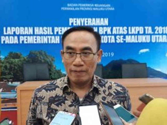 BPK Maluku Utara Serahkan LHP-LKPD 2018 ke 10 Kabupaten - Kota