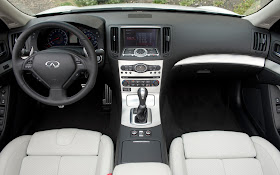 Interior shot of 2011 Infiniti G37 Sedan