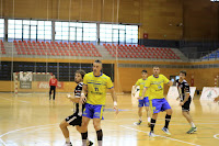 Partido entre el Club Balonmano Barakaldo y el Dominicos