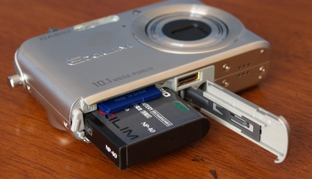 Casio Exilim EX-Z1000