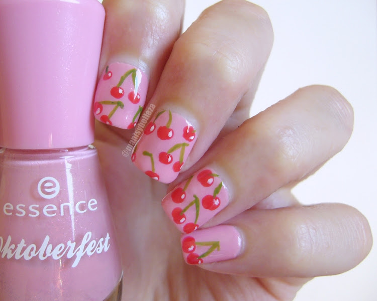 nail art de cerezas cherry nails