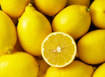 Cara mencerahkan wajah dengan lemon