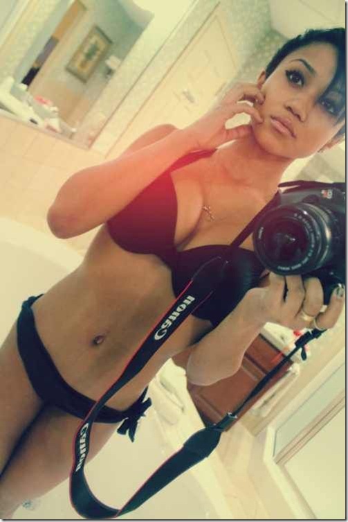 sexy-asian-girls-mirror-8