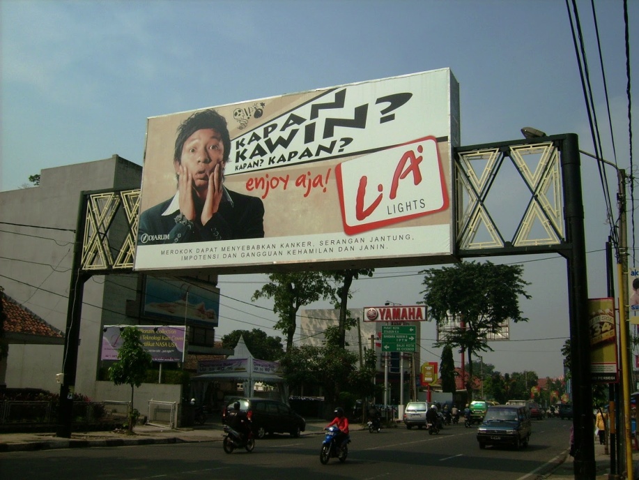 Inilah Perbedaan Spanduk, Banner, Billboard, Baliho 