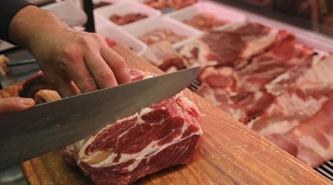 La comercialización de carnes continuará suspendida hasta el miércoles que viene