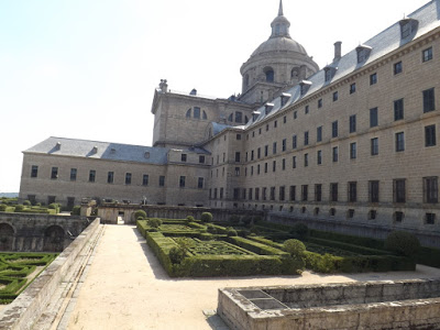 Así fue mi visita al Real Monasterio en El Escorial por Alpargata Viajera Káiser Solano.