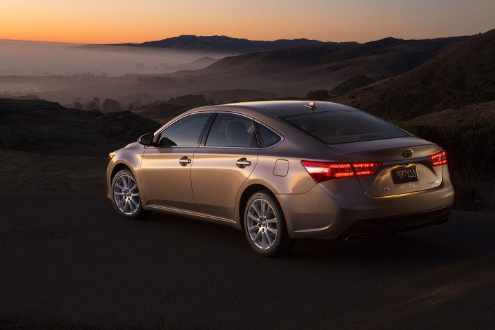 2016 toyota avalon sedan release reliability engine interior changes redesign review car price concept
