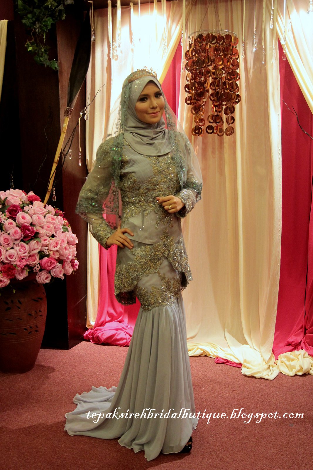 Koleksi baju sanding nikah baru Tepaksireh Bridal Koleksi baju sanding nikah baru Tepaksireh Bridal