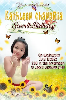 A beautiful and easy floral invitation for a seventh birthday to ensure that the party is a success.