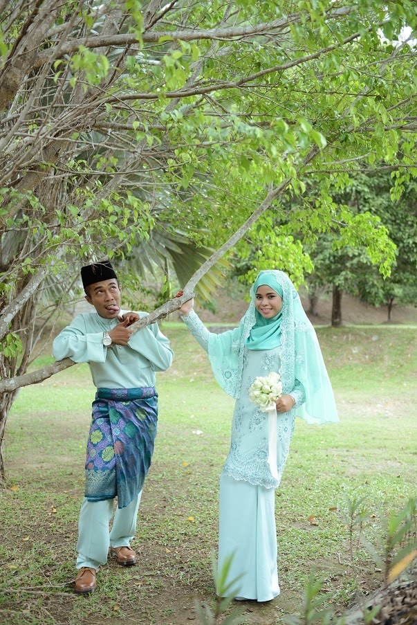 Otak kanan dan kiri Baju Pengantin 