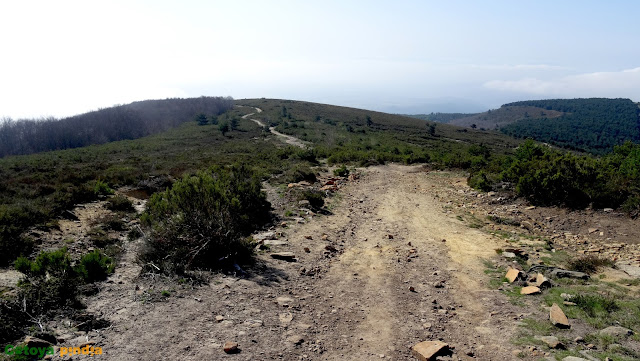 Ruta circular al Gorbea (Gorbeia), techo de Vizcaya y Álava en el País Vasco