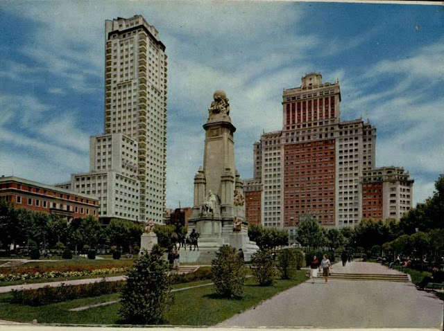 La Torre de Madrid.