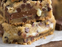 Chocolate Chip Cookie Gooey Bars Recipe