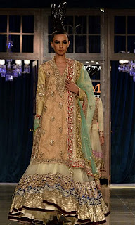 delhi couture week 2011