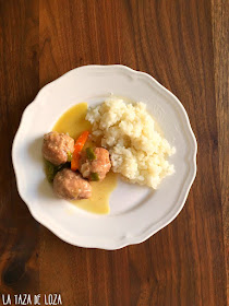 albóndigas-con-arroz-blanco