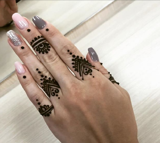 easy and beautiful mehandi designs