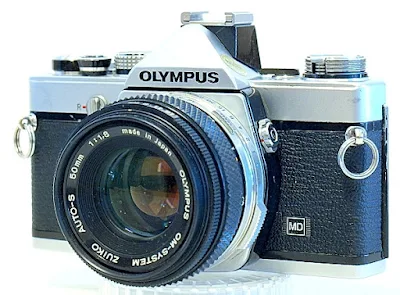 Olympus OM-1n, Right front