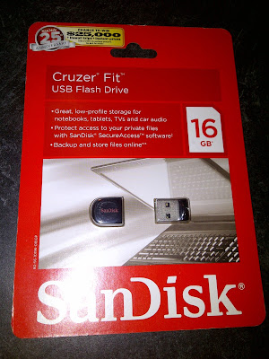 Shows USB flash drive in package