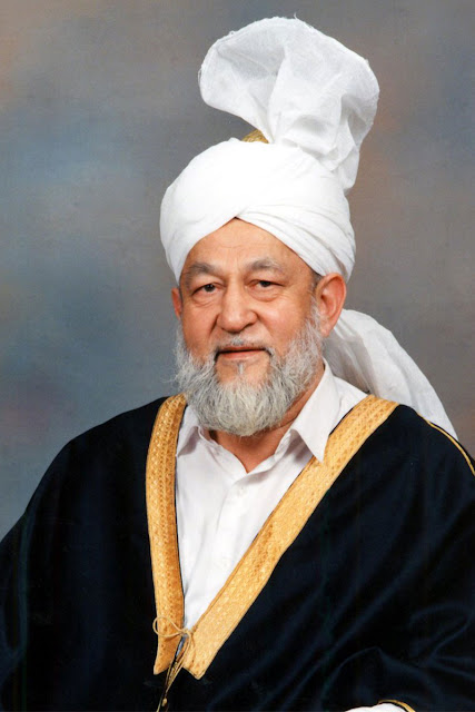 Hadhrat Mirza Tahir Ahmad Khalifatul Masih IV