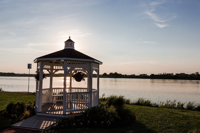 Thousand Acre Farm Wedding | Photos by Heather Ryan Photography