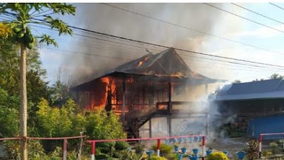 Diduga Gegara Alami Gangguan Jiwa, Azis Nekat Bakar Rumah Sendiri