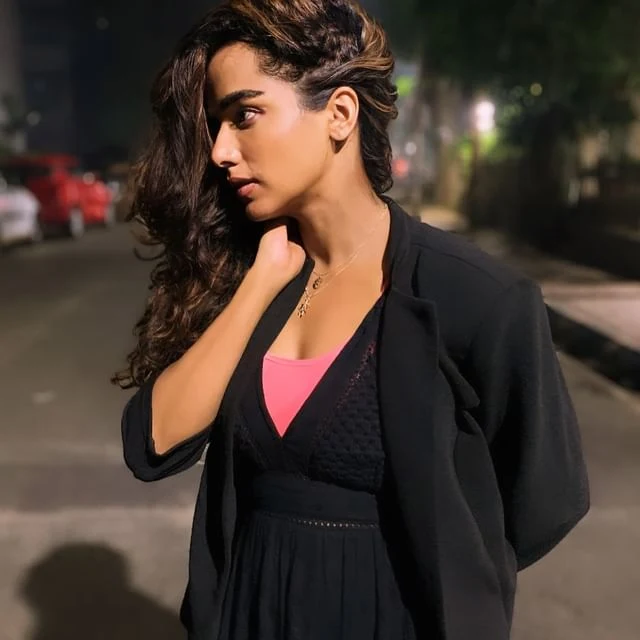 Tuhina Das Wiki Biography, Web Series, Movies, Photos Age, Height and other Details