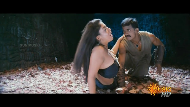 Nayantara hot sathyam movie