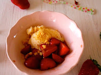 Fresas Flambeadas Con Helado De Vainilla