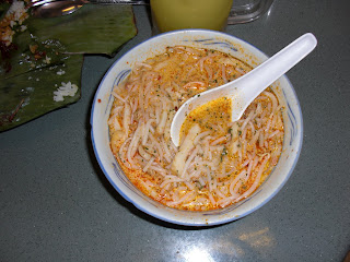 singapore food - laksa