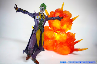 http://gundambaka.blogspot.hk/2017/10/shfiguarts-shf-shf-joker-injustice-ver.html