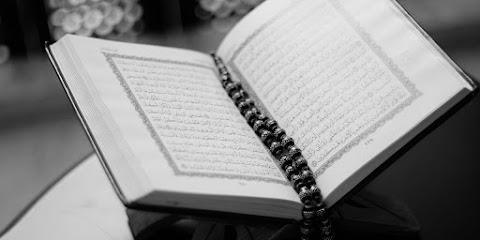 Ketahui Adab Membaca Alquran Yang Disunnahkan Oleh Nabi Muhammad SAW