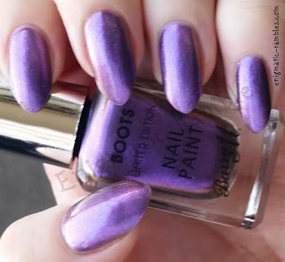 Review-Swatch-Barry-M-Autumn-2017-Limited-Edition-Polishes-Mystic-Purple