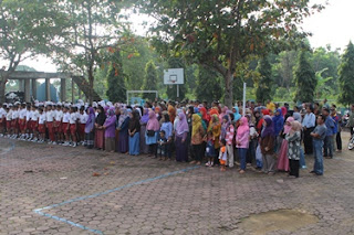 Hari Pertama Masuk Sekolah Tahun 2016