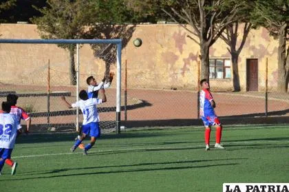 San José pierde por 3-0 ante Corque FC en el torneo de la Primera B de la AFO