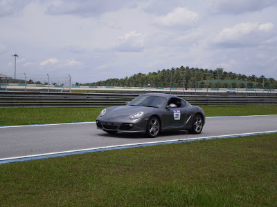 Time To Attack Sepang Porsche Cayman