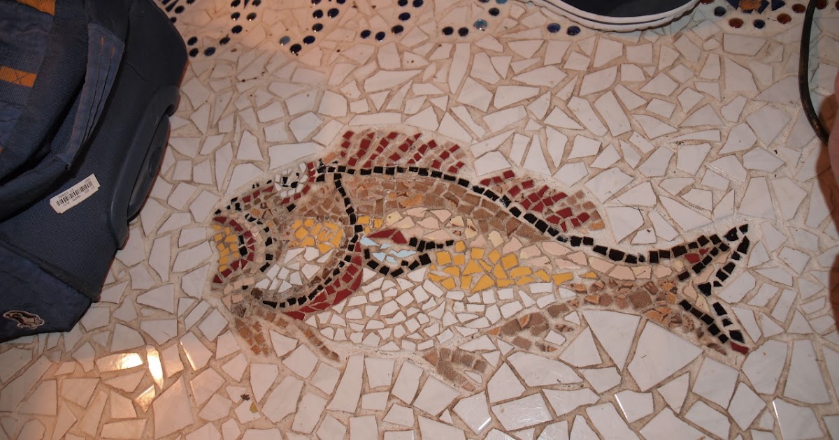 Keramik Mozaik Lantai Kumpulan Montase Kolase dan Mozaik