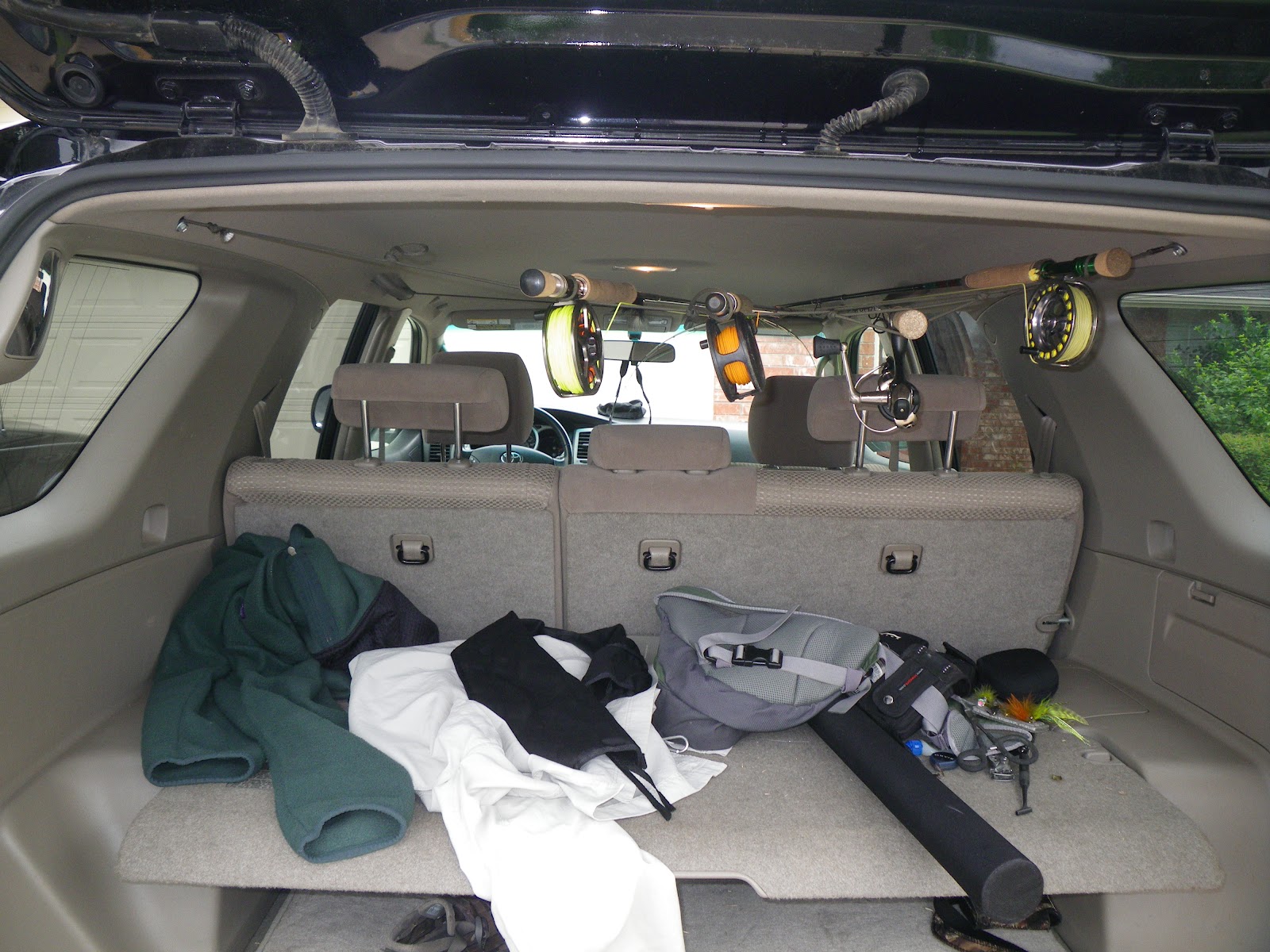 Fly in the South: DIY- Redneck Rodrack for Your SUV