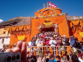 Shri badrinath dhaam  kapat closed for winter