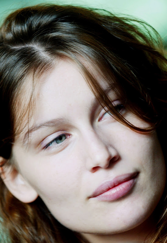 Laetitia Casta Photoshoot images