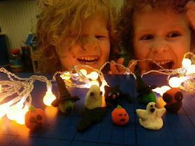 Play-Dough Halloween models and Pumpkin Berry Lights  specialbuysreview