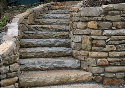 diseno-Escalera-patio-jardines