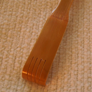 If Your Back Itches, Scratch it Yourself: A Back Scratcher Review