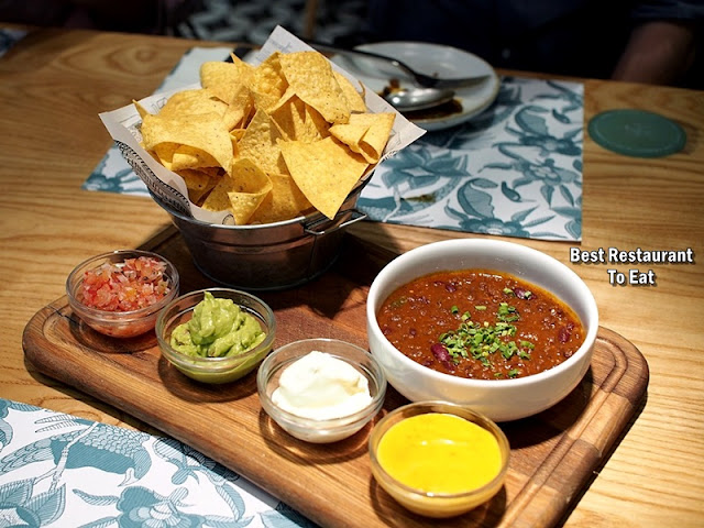 DELICIOUS 1Utama Menu - Beef Nachos Platter