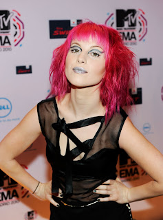 Hayley Williams at the MTV EMAs