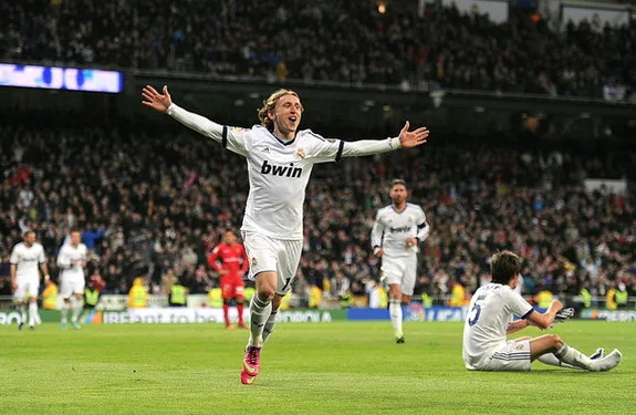 Luka Modrić celebrates after scoring Real Madrid's third goal against Mallorca