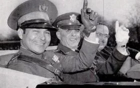 Fulgencio Batista com o Chefe do Estado-Maior do Exército dos Estados Unidos, Malin Craig, em 1938, durante uma visita cubana a Washington DC.